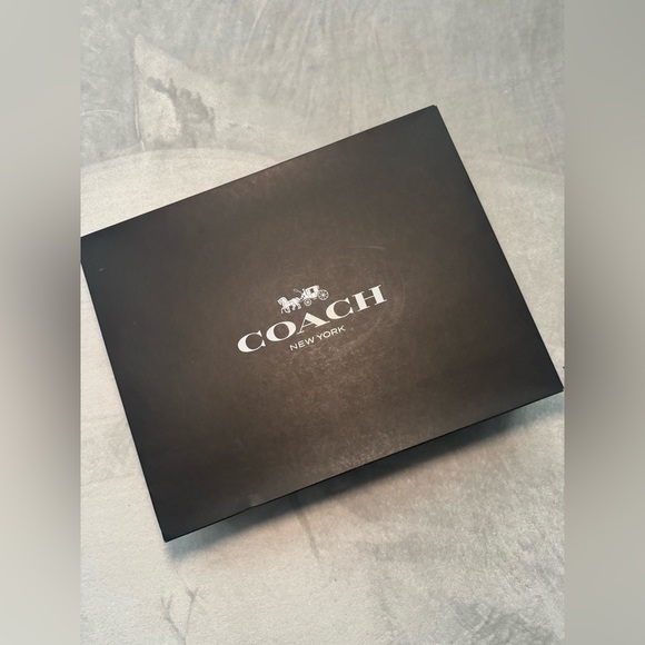 Coach - Signature Backpack - Picture 1 of 5